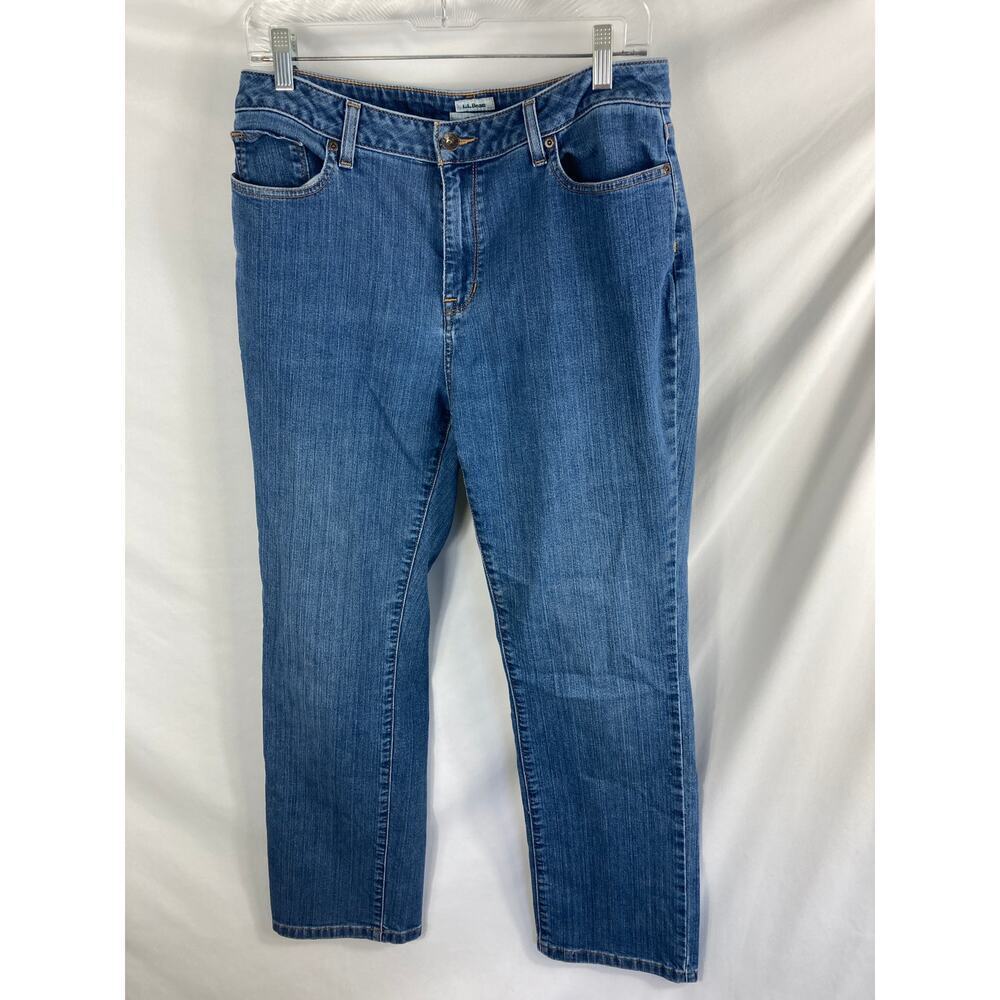 LL Bean Womans Classic Fit Blue Jeans Size 14R